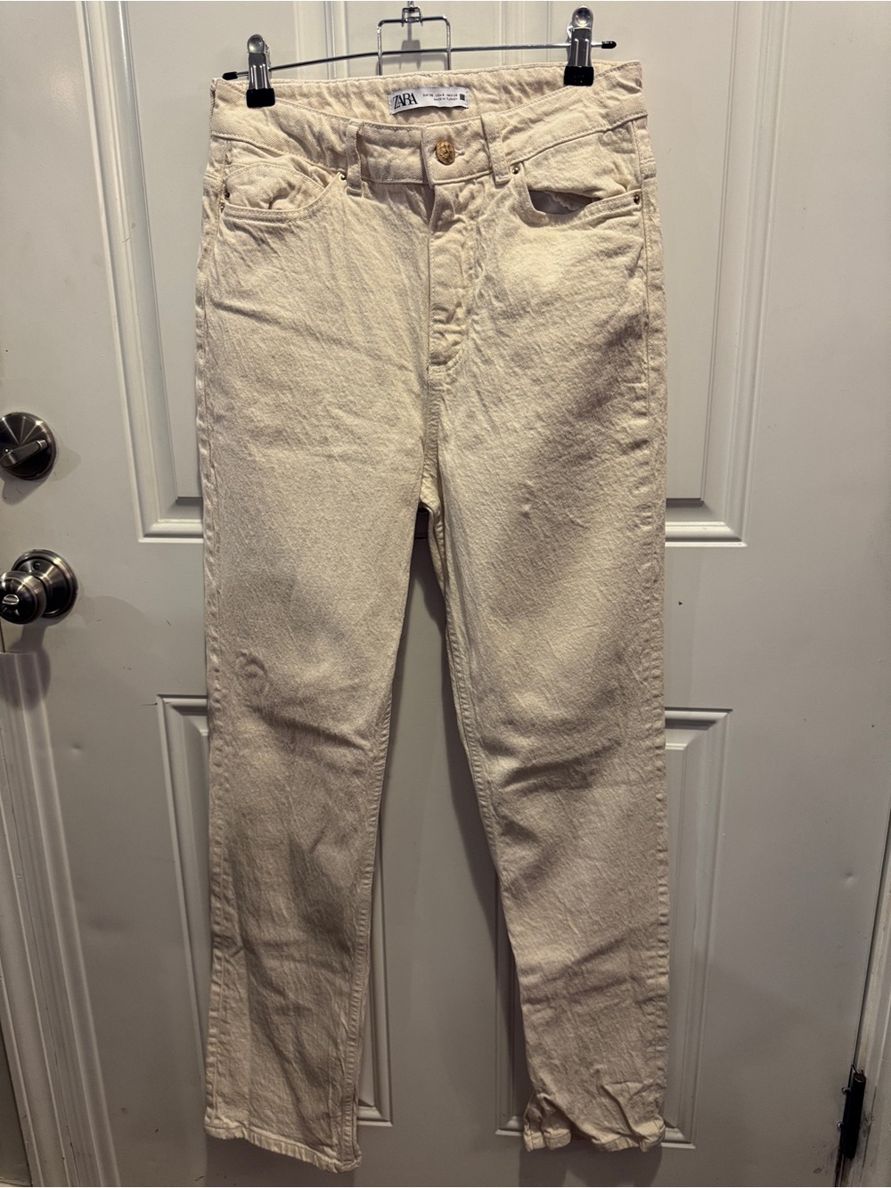 Zara Eggshell Cream White High Rise Straight Leg Jeans Size 6